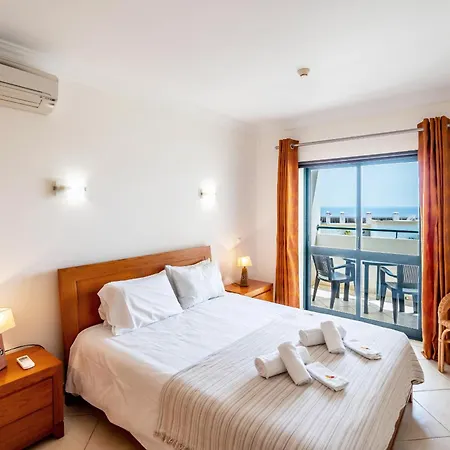 #166 Stylish Comfortable * Albufeira